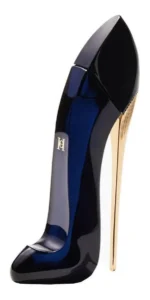 O perfume Good Girl é ousado, elegante e sedutor, o ícone da feminilidade moderna de Carolina Herrera. Uma das fragrâncias mais icônicas da alta perfumaria feminina, ideal para momentos em que a mulher deseja destacar sua confiança e poder de sedução Criado por Carolina Herrera, representa a dualidade da mulher contemporânea: poderosa e delicada, sedutora e misteriosa, confiante e divertida. Sua composição é um marco de sofisticação: notas doces e envolventes se unem a acordes intensos e marcantes, resultando em um perfume inesquecível que conquista gerações.